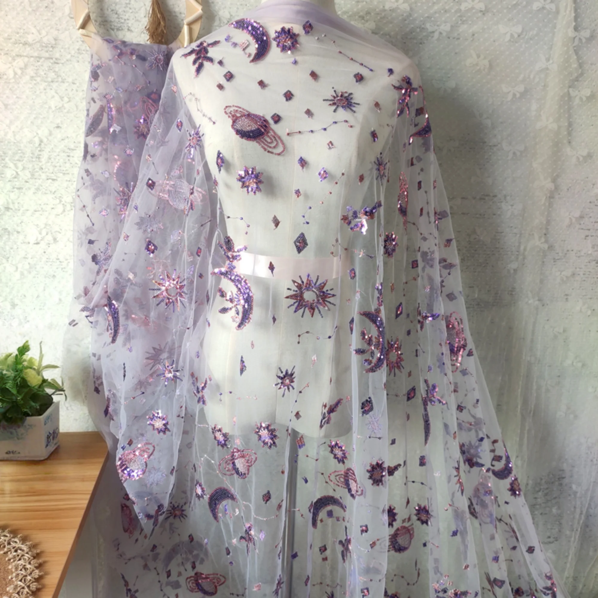 Embroidery Net Fabric - 0.5 metros de largura roxa 55.11