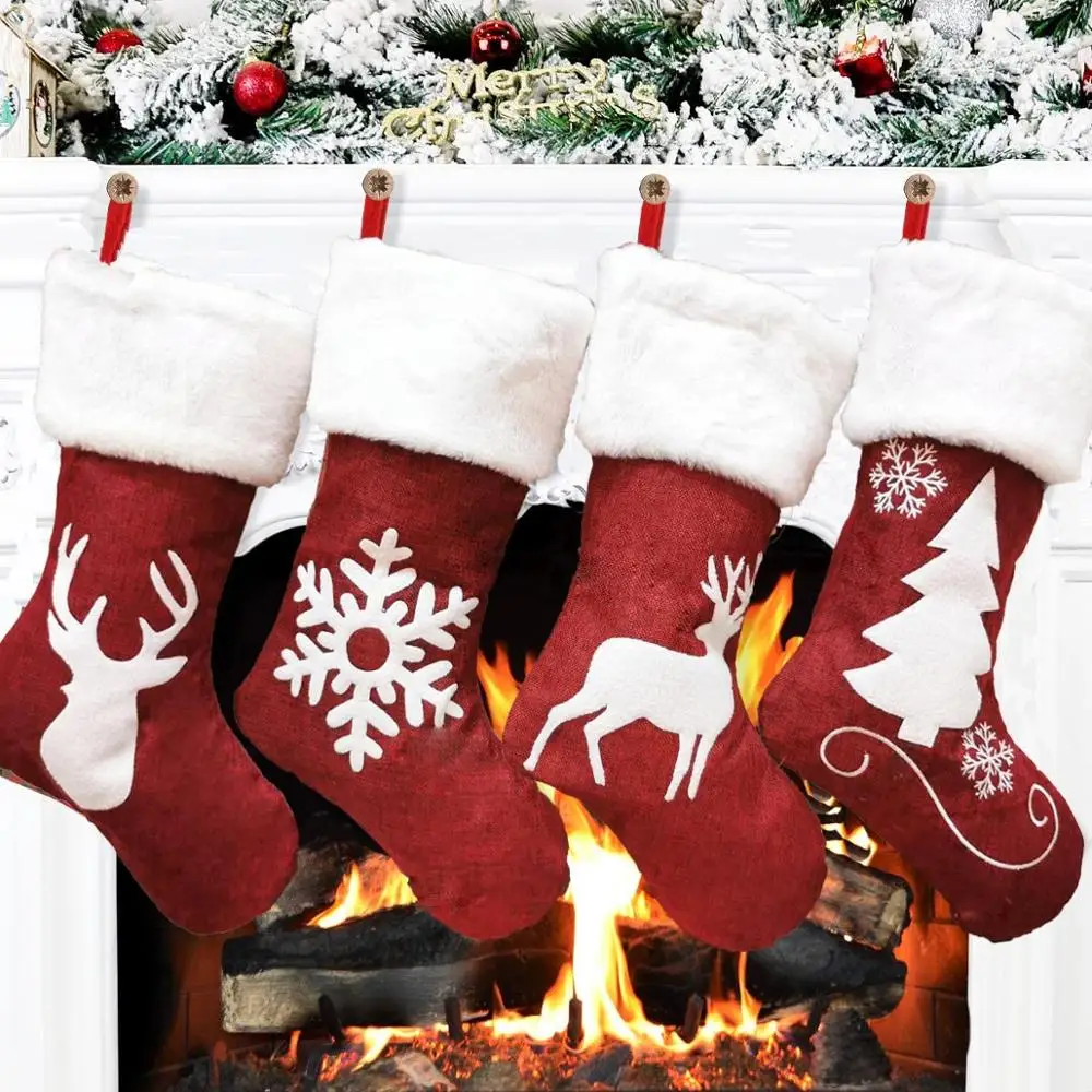 Embroidery Xmas Stocking - Meias de Natal Vermelhas com Bordado
