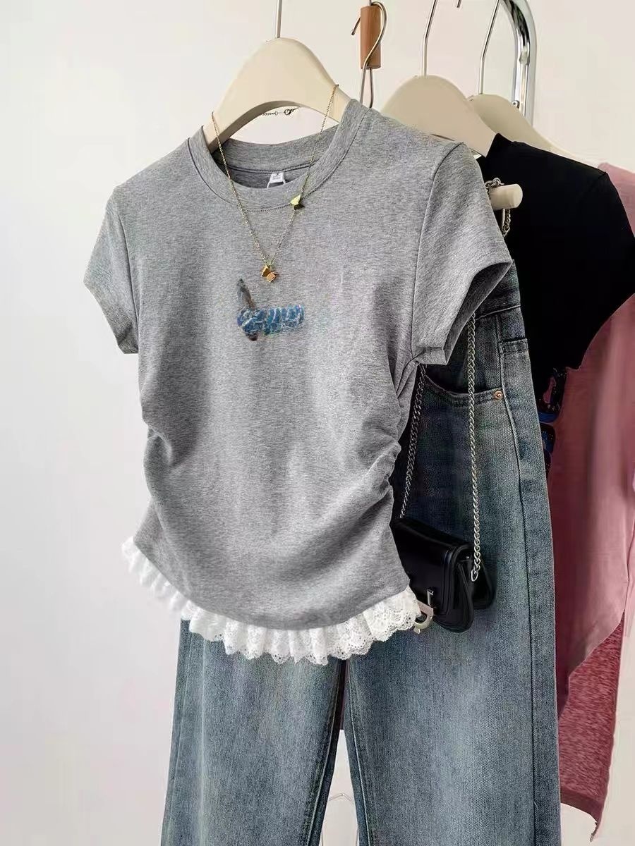 Camiseta Feminina Slim Fit de  - Embroidery Moisturizer avaliação e preço
