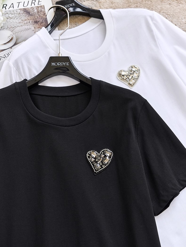 Camiseta Feminina de Manga Cur - Embroidery Moisturizer avaliação e preço