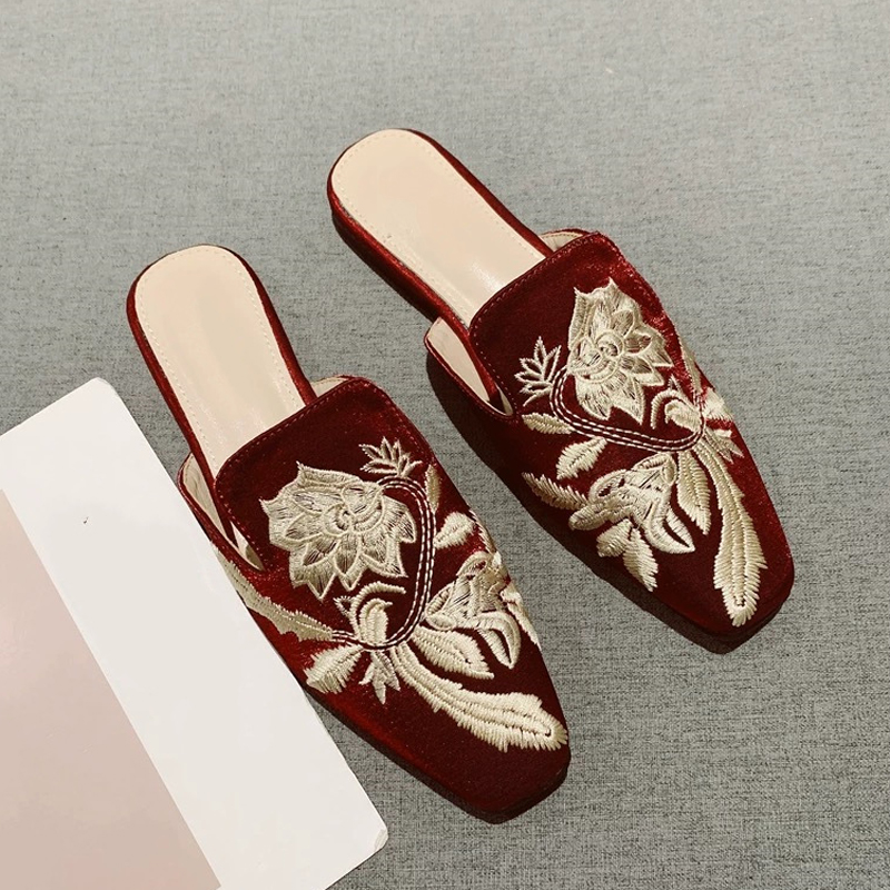 Novos Sapatos Femininos 2026:  - Embroidery Designer avaliação e preço