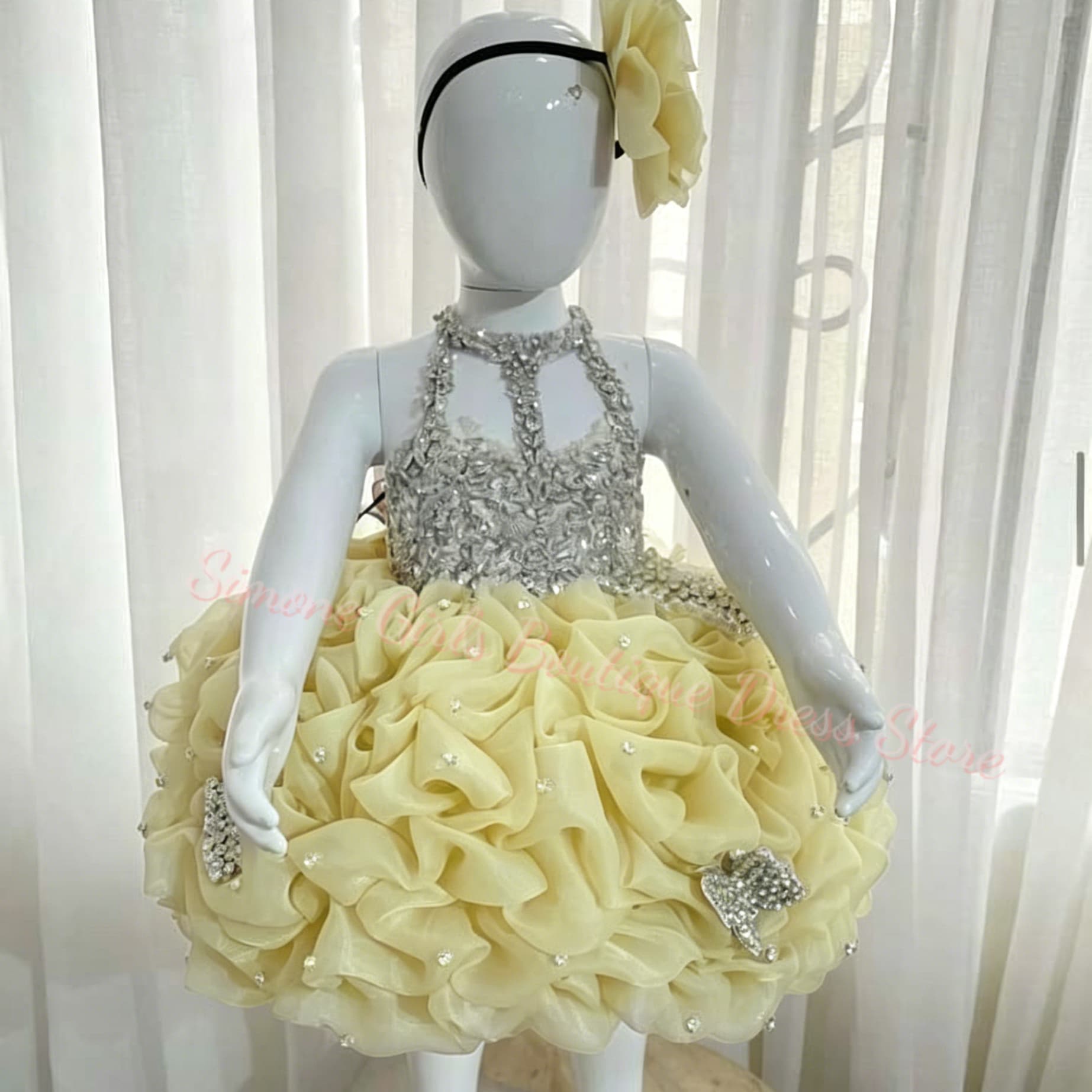 Vestido amarelo com babados pa - Embroidery Yellow Flower avaliação e preço