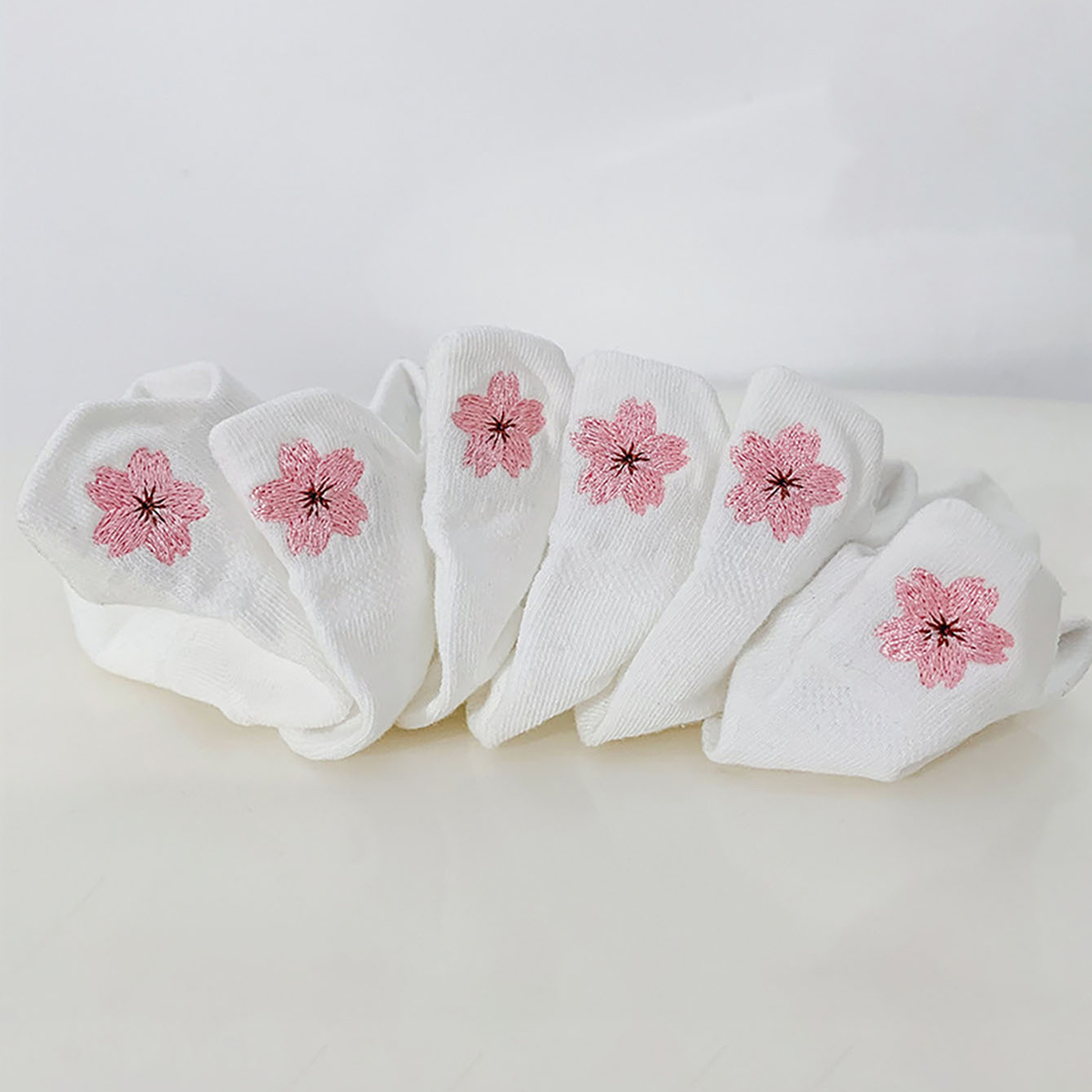 6 pares de meias brancas com p - Embroidery Moisturizer avaliação e preço