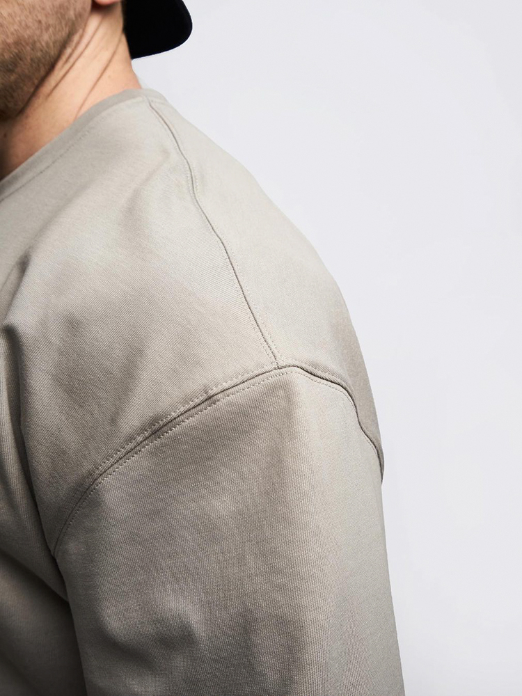 Camiseta Masculina de Algodão  - Embroidery Moisturizer avaliação e preço